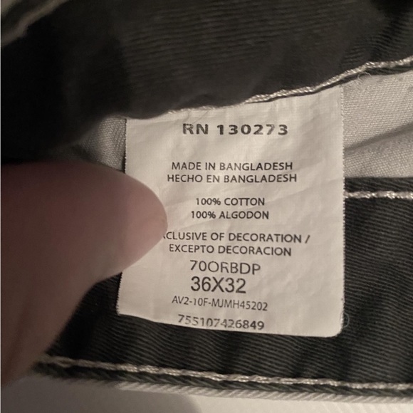 Wrangler Cargos 36x32 - Picture 6 of 6